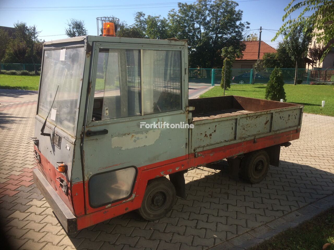 Balkancar EP012  V-0979 remolcadora